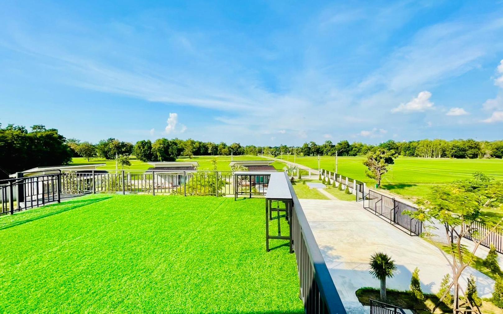 Farm View Resort Uthai Thani Nong Khayang Exterior photo
